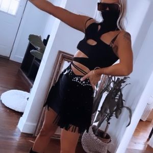 Darker Wavs Compression Strappy Top & Gloves